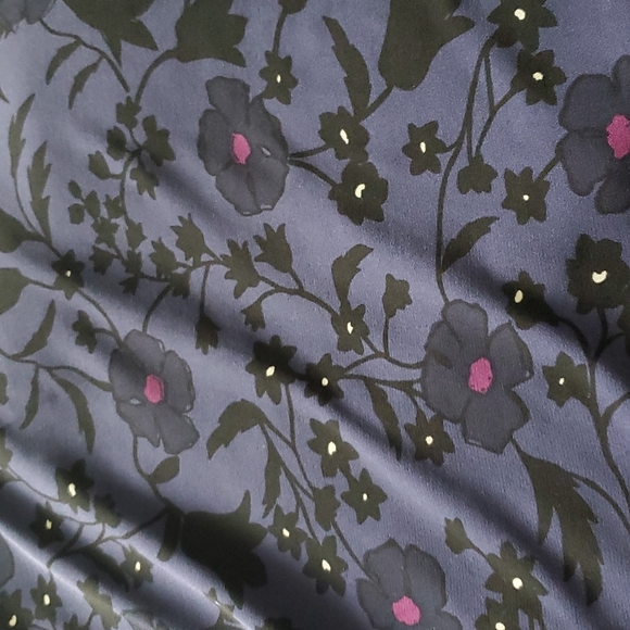 Skirt - Picture 2 of 4